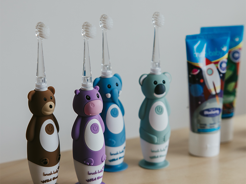 【沙莫太太】牙刷變玩具？孩子搶著用的 Brush Baby 電動牙刷