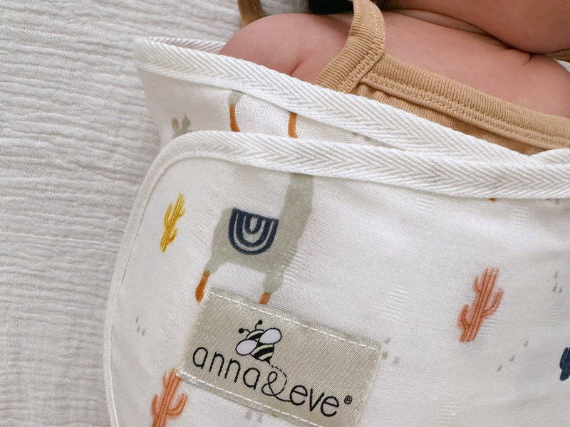 Anna & Eve 嬰兒舒眠包巾