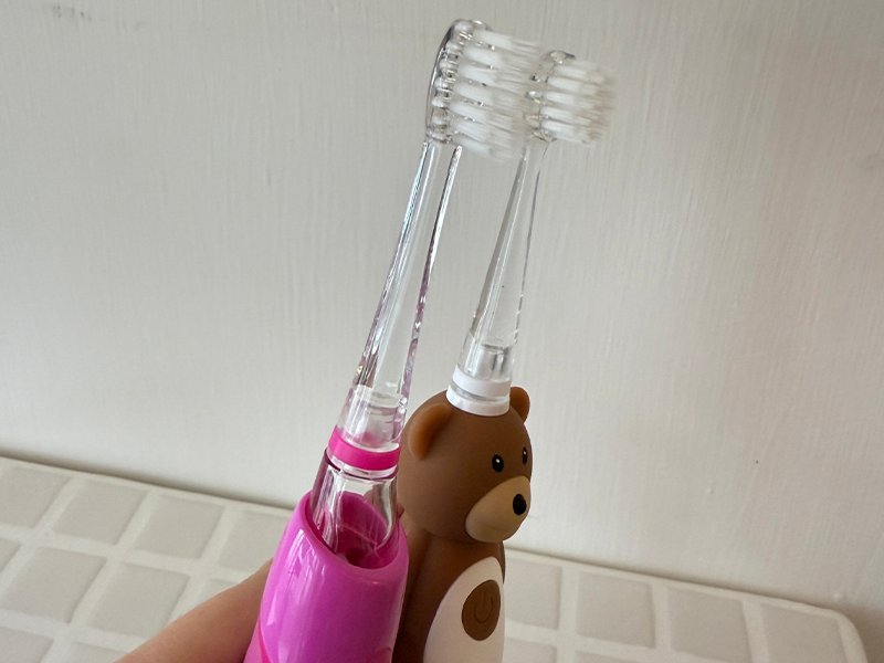 【Diana】小朋友刷牙不再吵鬧! Brush Baby兒童電動牙刷實測分享