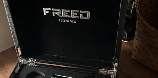 【Chou】FREED尊爵刮鬍刀禮盒｜五刀式鋒利順刮、刻字自留送禮都超有心