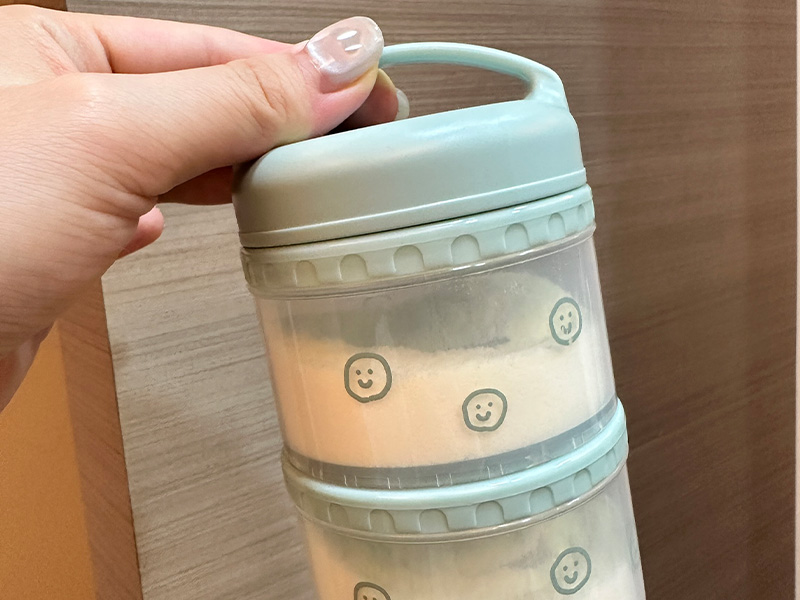 奶瓶界的質感天花板｜MOYUUM mov.aa 偏心奶瓶