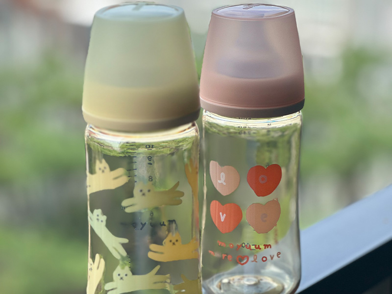 奶瓶界的質感天花板｜MOYUUM mov.aa 偏心奶瓶